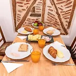 Guestready - Sunny Chic In Santos
